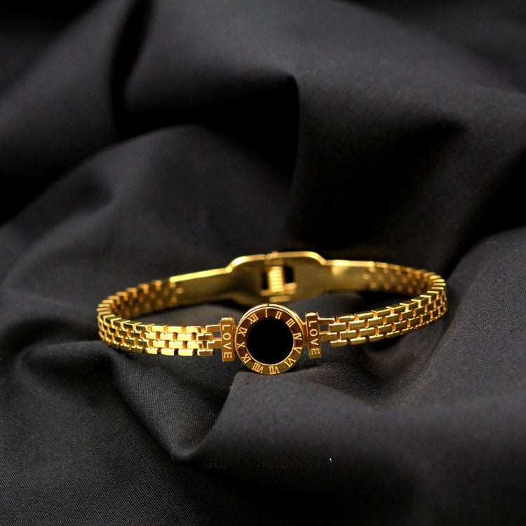 Gold Disc Love Letter Bracelet for Women - Simple Style